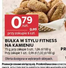 Bułka w stylu fitness na kamieniu